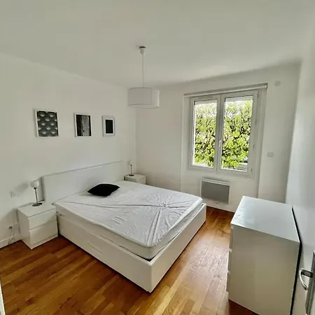Le Triangle D'or Paris-cdg- Apartment